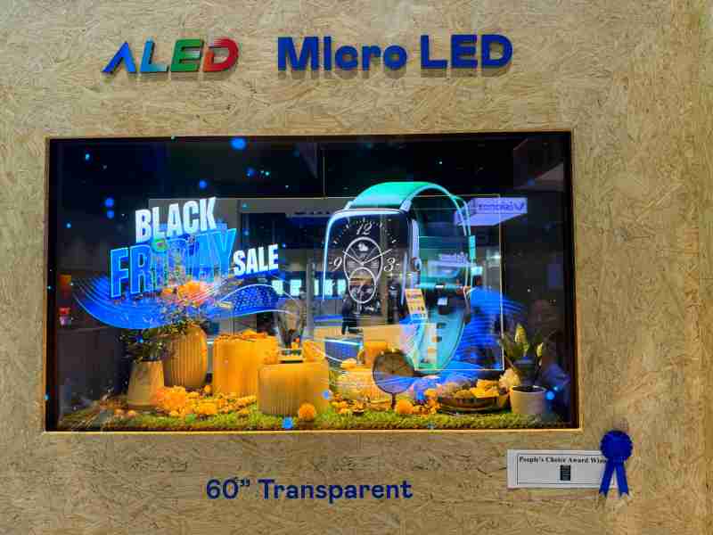 人生就是博60吋高透明度Micro LED显示器获”最佳Micro LED技术应用奖”，，，，将Micro LED面板透明化之设计特性极致发挥，，，，以可扩展性无缝拼接技术打造，，，，具备600 nits全画面亮度、、、、大于60%穿透率及超过NTSC 110%的优异广色域表现，，可依需求灵活应用于各种场域